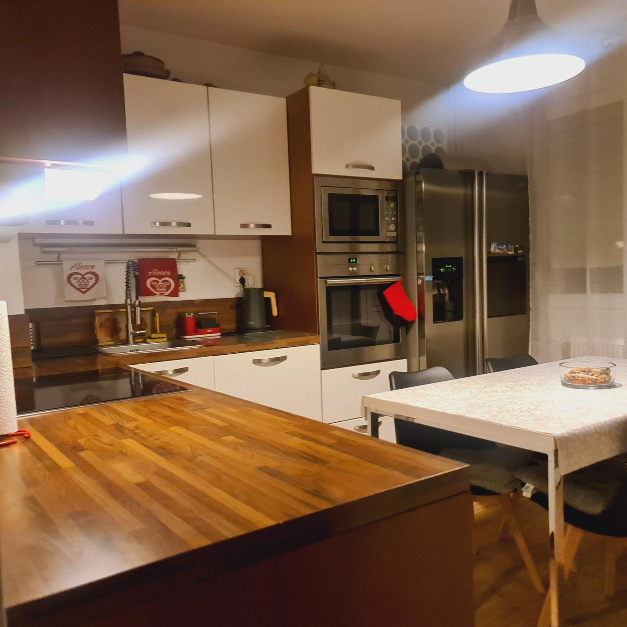 A&c 5mn Basel Airport Apartment *